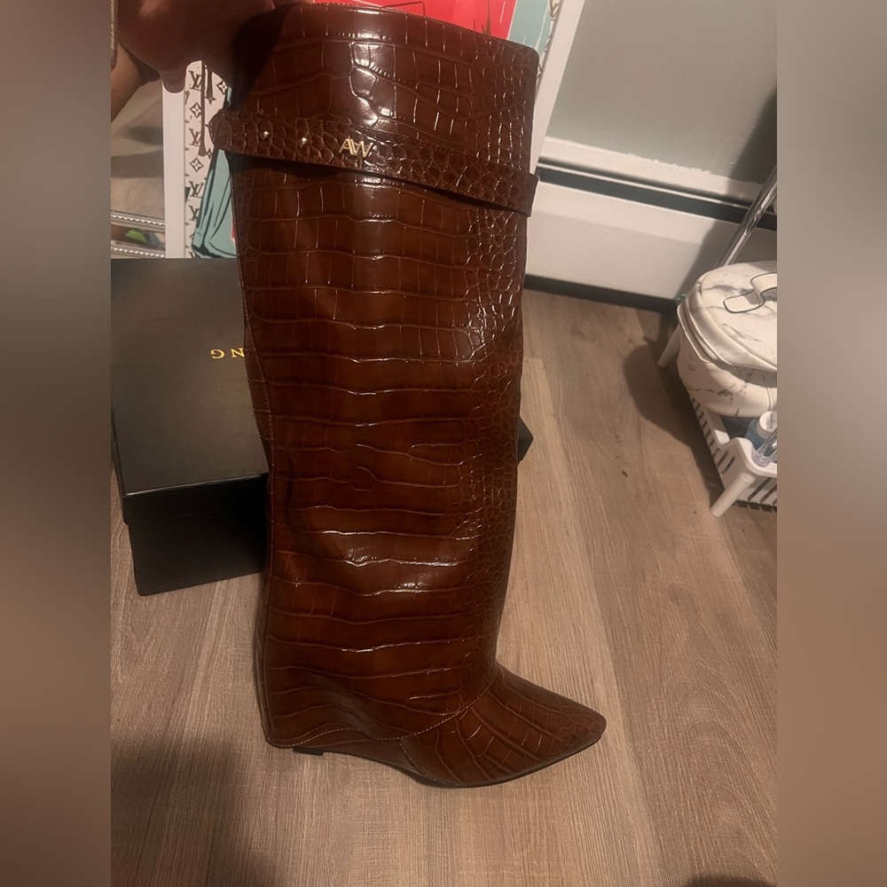 Brown Croc 🐊  “Akira” boots